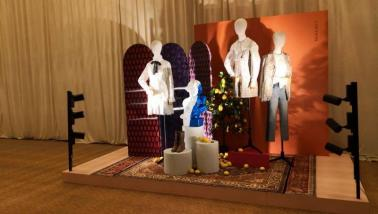 Kids Brand Window - Image 1