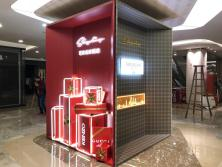 Boutique Fashion Window - Thumbnail 7